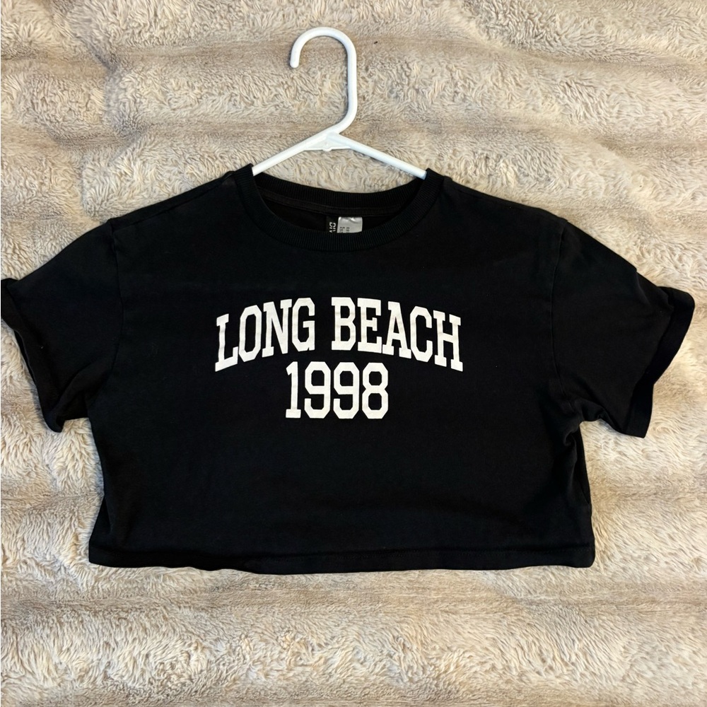 H&M Black Graphic Crop Top